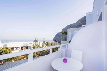 Blue Waves Suites & - 125