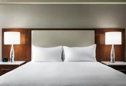 Hilton Boston Logan Airport - 31