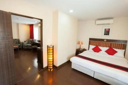 Mac Boutique Suites - 26