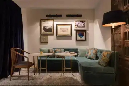 Midmost by Majestic Hotel Group - 18