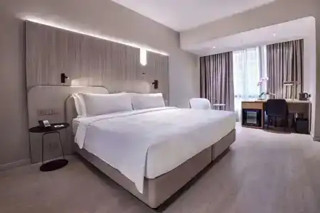 Peninsula Excelsior - 36