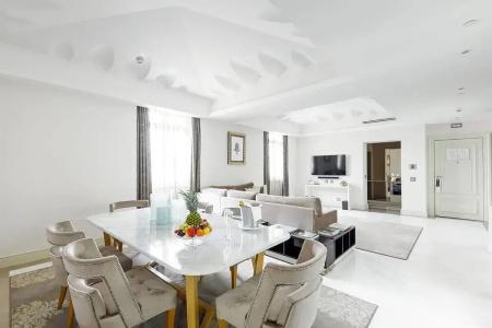 Aleph Rome, Curio Collection By Hilton - 94