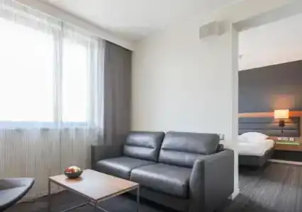 Moxy Oslo x - 74