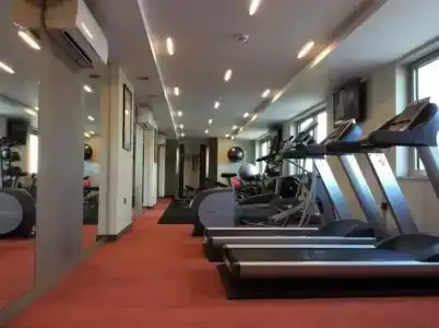 Clayton Chiswick - 18