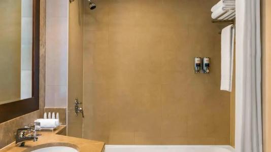Four Points by Sheraton Sheikh Zayed Road - 35