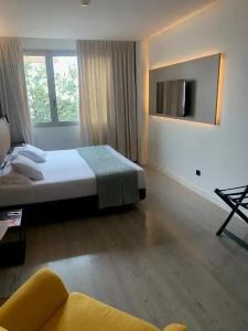 Suites Viena Plaza de España - 6