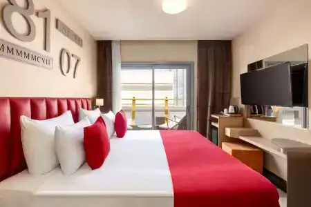 Ramada by Wyndham Istanbul Pera - 49