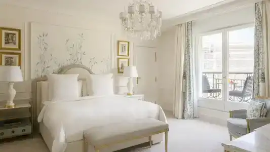 Four Seasons George v Paris - 96