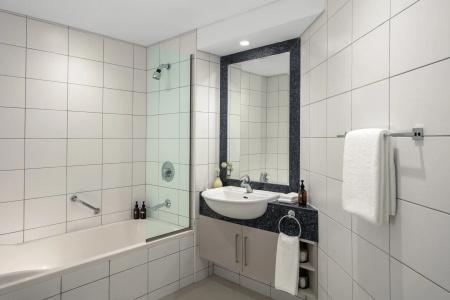 Staybridge Suites Dubai Financial Centre, An Ihg - 75