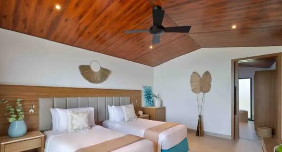 Anantara World Islands Dubai Resort - 35