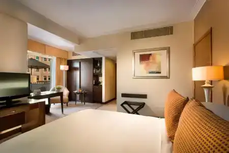 Swissôtel Al Murooj Dubai - 15
