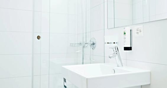 Serviced by Solaria - 42