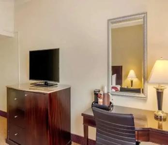 Quality Inn Denver Downtown - 48