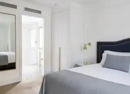 Midmost by Majestic Hotel Group - 55