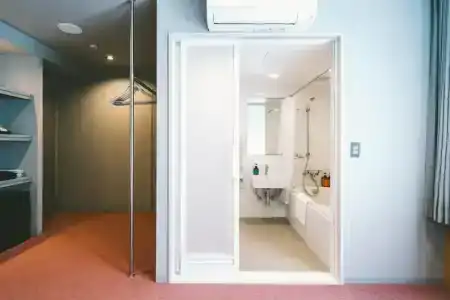 Landabout Tokyo - 33