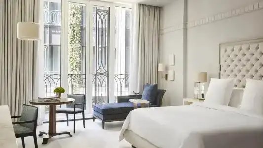 Four Seasons Madrid - 34