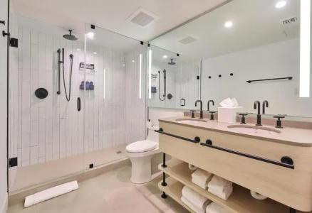 Greystone - Adults Only - 36