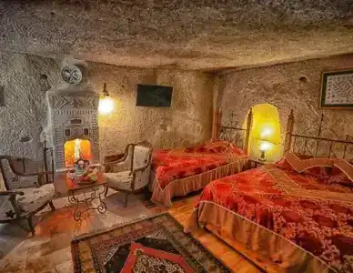 Traveller's Cave - 104