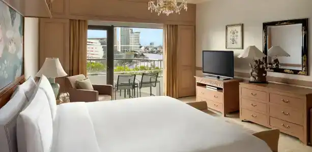 Shangri-La Bangkok - 99