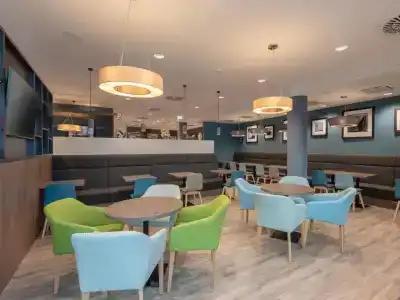 Hampton by Hilton Düsseldorf City Centre - 21