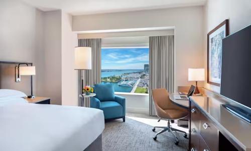 Hilton San Diego Bayfront - 70