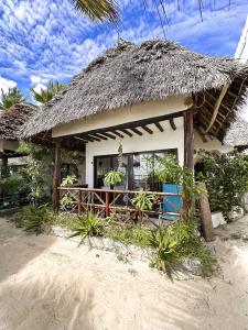 Jambiani White Sands Bungalows - 16