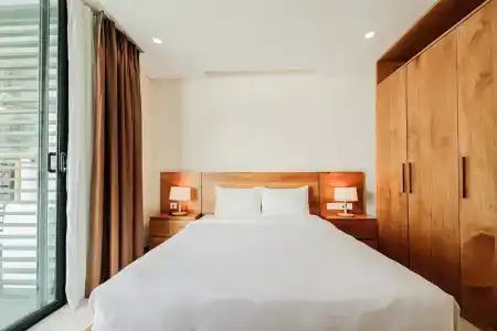 Maple & Apartment - 115