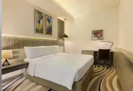 DoubleTree by Hilton Old Town - 42