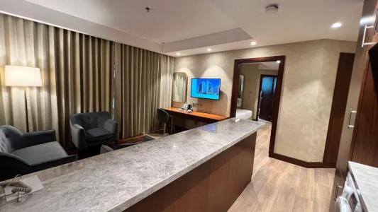 Pearl City Suites - 52