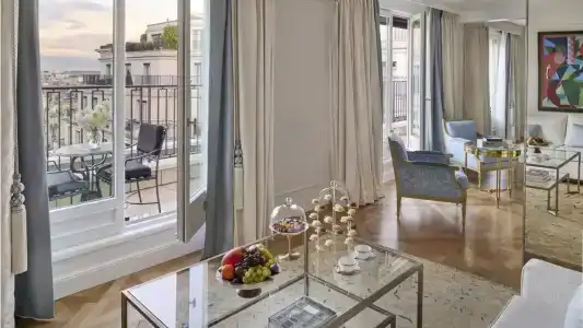 Four Seasons George v Paris - 106