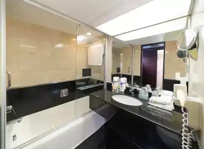 Regal Kowloon - 52