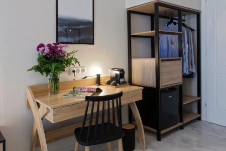 Trendy by Athens Primes - 53