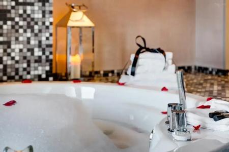 Dharma Luxury - 112