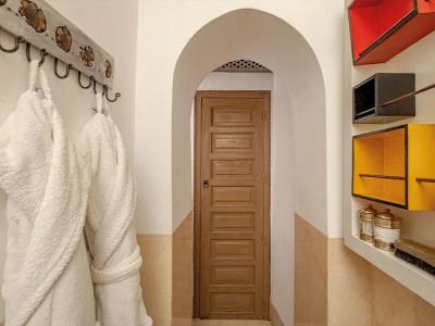 Riad Jaaneman - 33