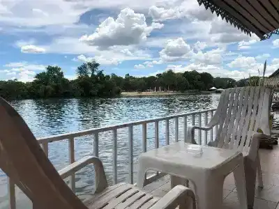 Bamboo House Resort - 34