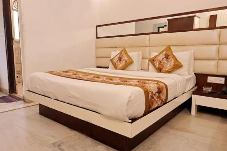 Hindustan- by Backpackers Heaven - 108