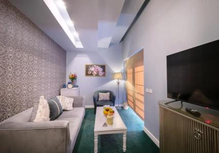 Phoenicia Comfort - 12