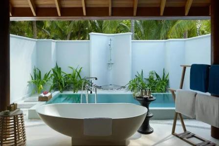 Dusit Thani Maldives - 39