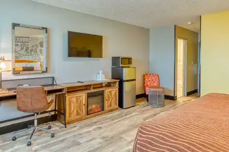 La Mirage Inn - Hollywood - 29