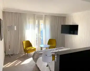 Hôtel Le Canberra - 8