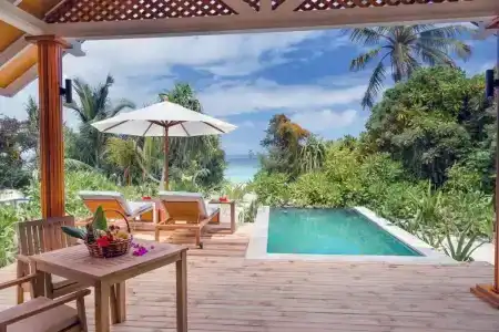 Kudafushi Resort & Spa - 10