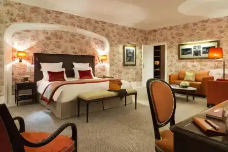 Hôtel Barrière Le Normandy - 84