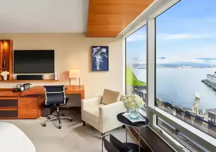 Fairmont Pacific Rim - 42