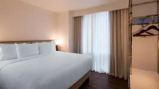 Best Western Premier Empire State - 3