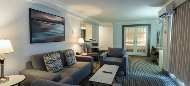Century Plaza - 45