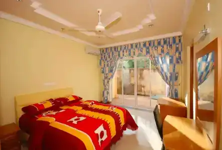 Crystal Retreat - 14
