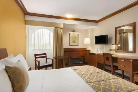 Ramada by Wyndham Bahrain - 7