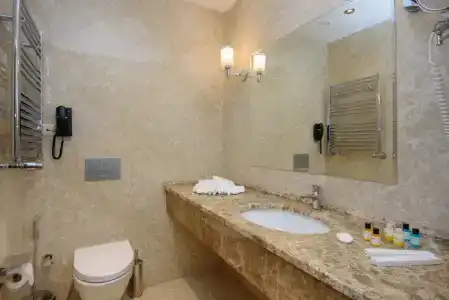 The Grand Gloria - 52