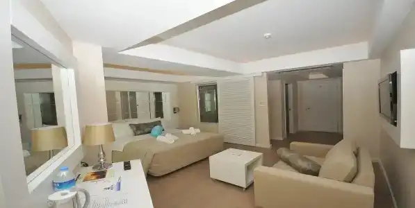 Alesta Yacht - 50