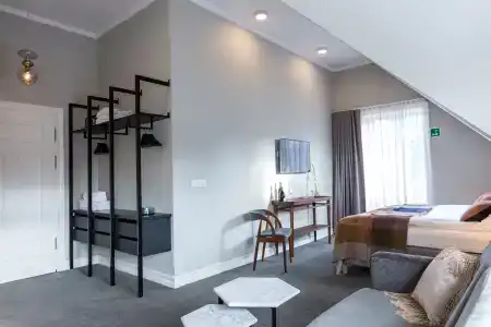 Reykjavik Residence Suites - 11